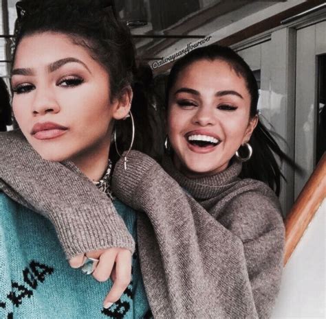 zendaya deepfakes|Deepfakes of Zendaya and Selena Gomez at the Met。